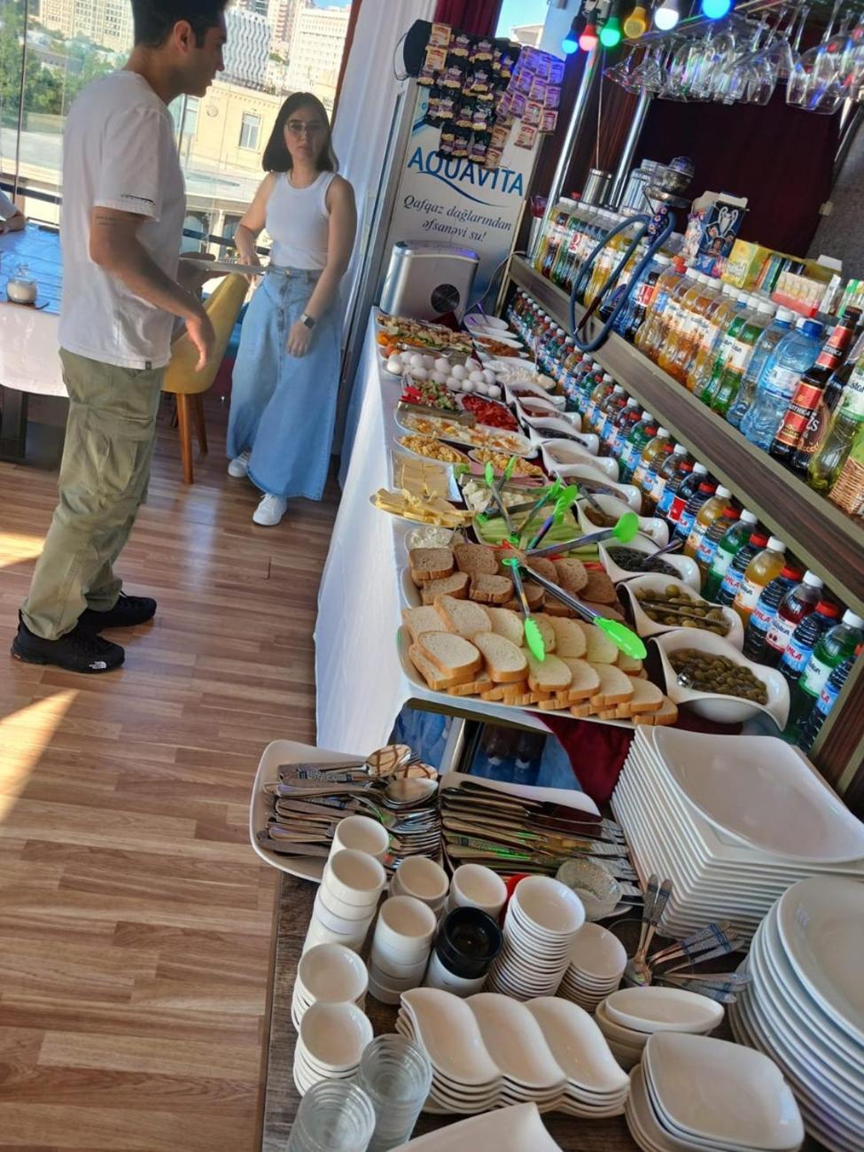 Avi Hotel Baku Kültér fotó