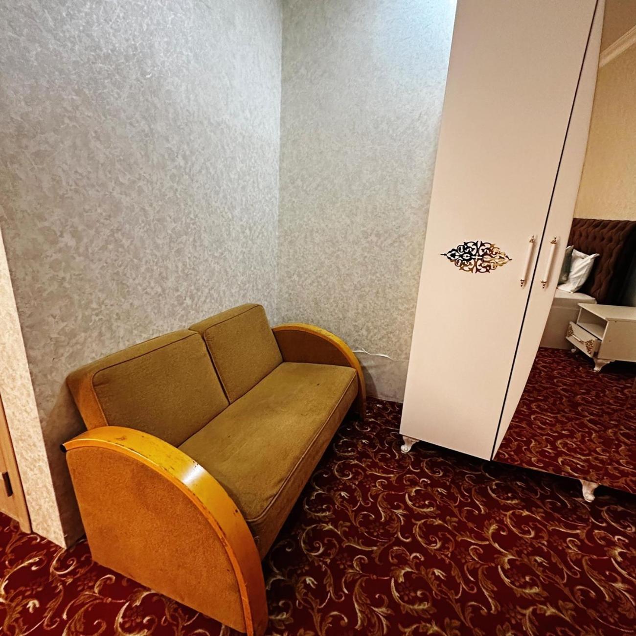 Avi Hotel Baku Kültér fotó