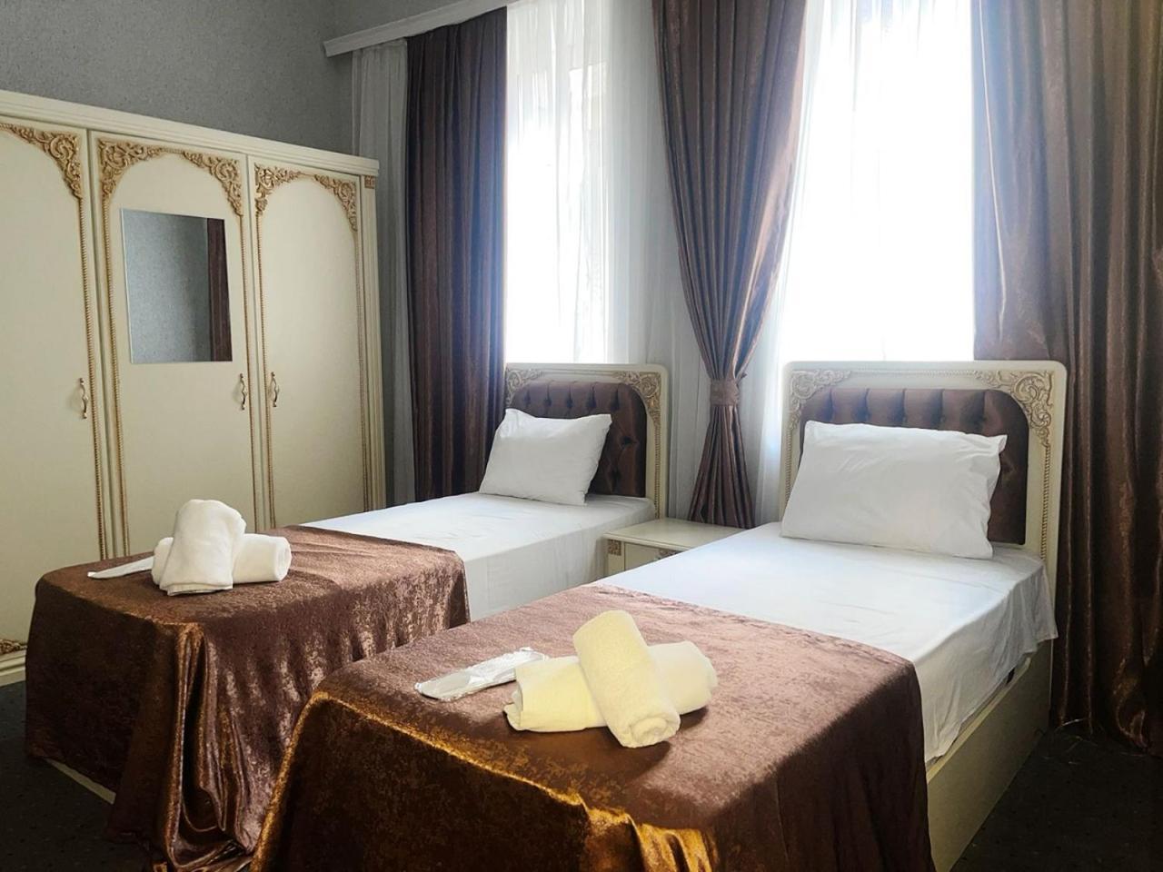 Avi Hotel Baku Kültér fotó