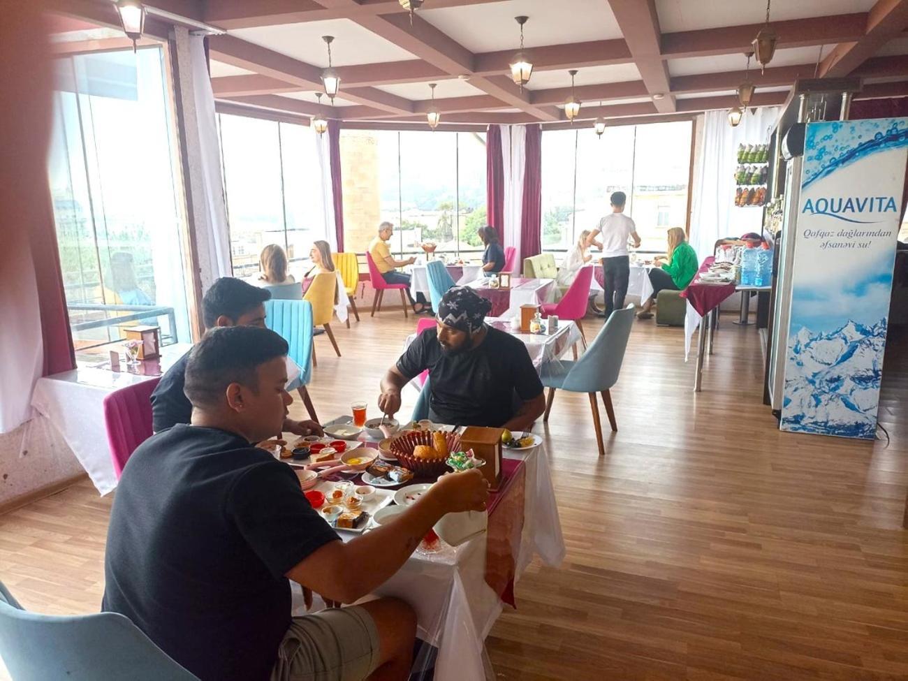 Avi Hotel Baku Kültér fotó