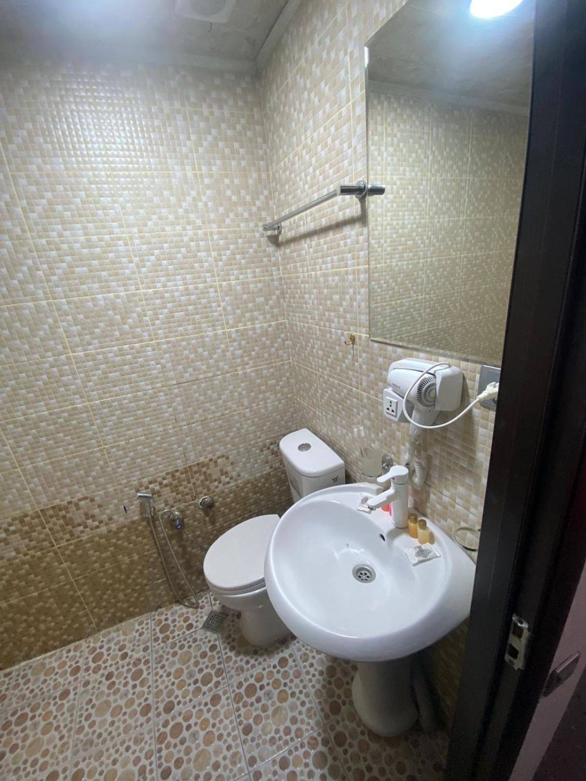 Avi Hotel Baku Kültér fotó